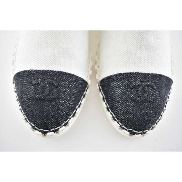 Chanel 19C White Black Fabric CC Logo Cap Toe Moccasin Ballet Loafer Flat 41 - Picture 7 of 8